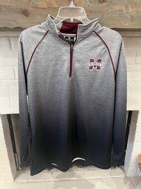Colosseum Gray to Black Ombre Quarter-Zip with Maroon Accents MISSISSIPPI STATE